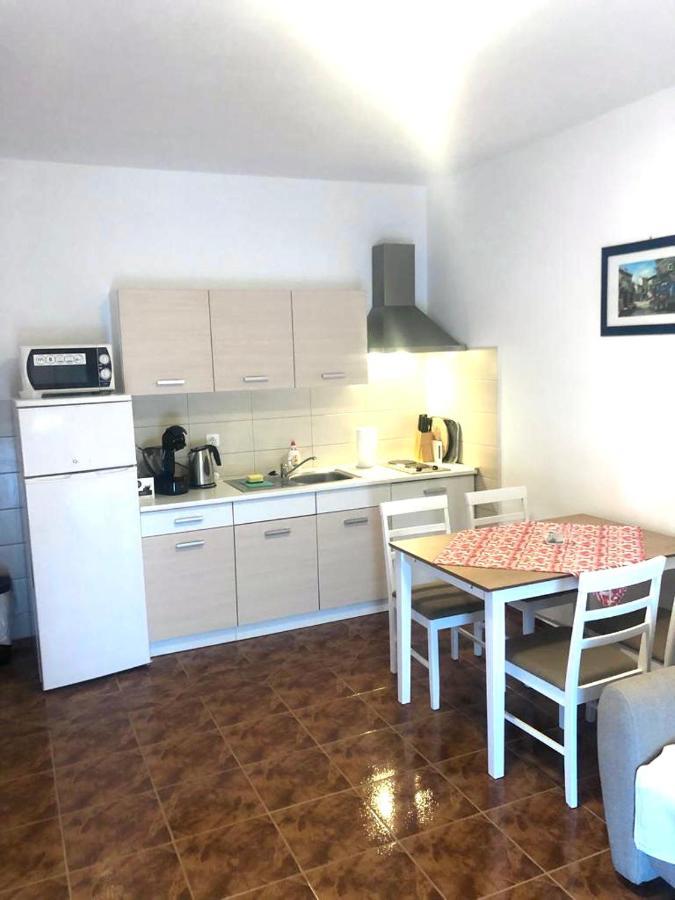 Guest House Navetta 2 فاجانا المظهر الخارجي الصورة