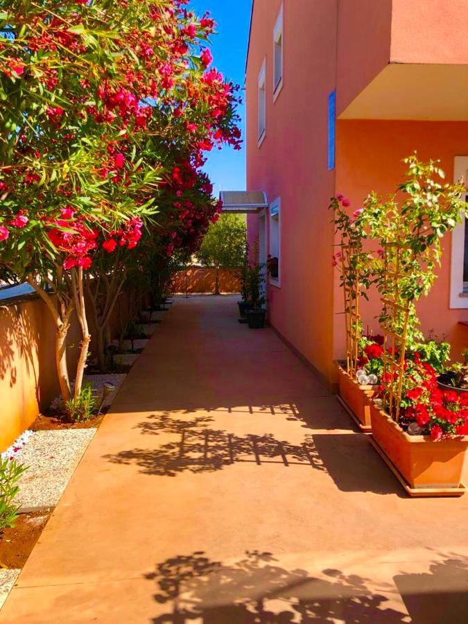 Guest House Navetta 2 فاجانا المظهر الخارجي الصورة